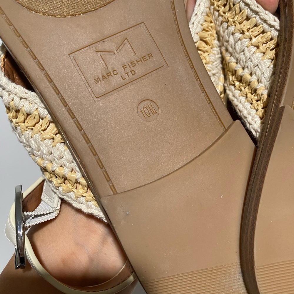 Marc Fisher LTD Womens Lonnie Adjustable Flat Ankle Strap 10‎ - Picture 7 of 7